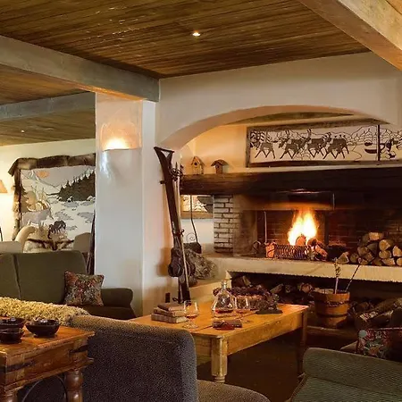 Grand Au Rond Point Des Pistes Hotel 4*
